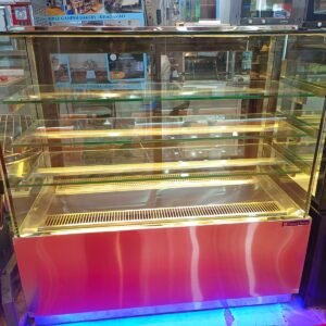 Cold Display Counter with SS Below Size (LXWXH) 48"X24"X50" Base + 3 Shelf